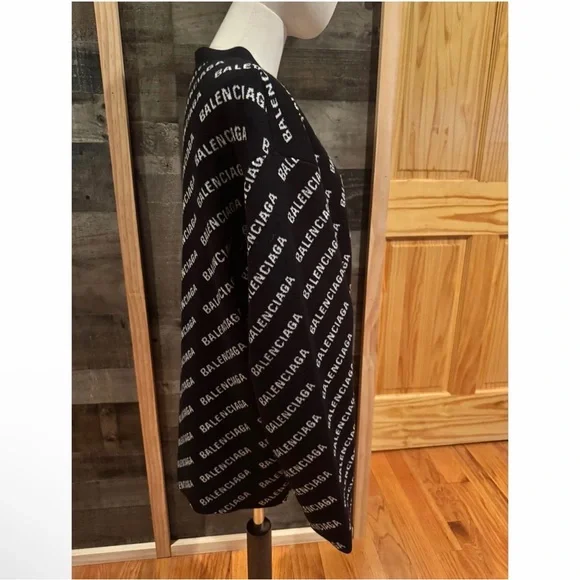 BALENCIAGA Logo Cardigan - Picture 3 of 9